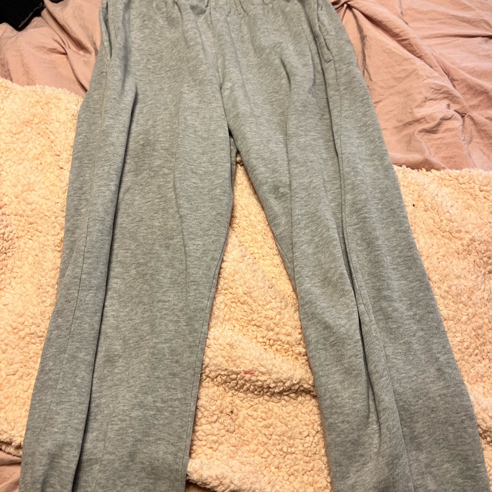 Brandy Melville sweatpants